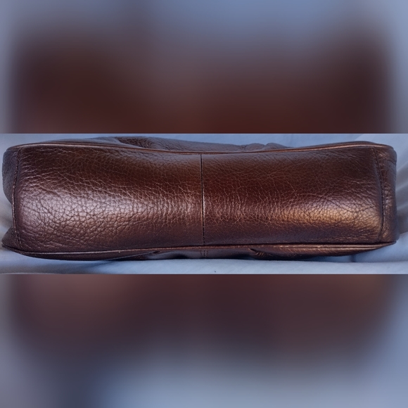 Kate Landry Copper Leather Solid Handbag! - Picture 6 of 16